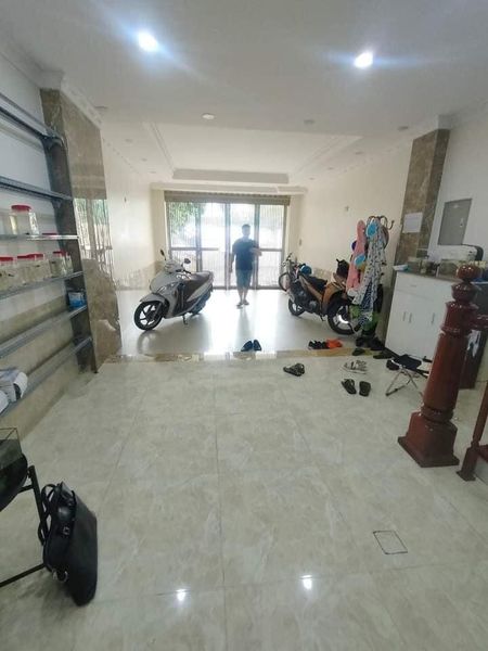 BÁN NHÀ NGÕ 8 GIANG BIÊN LONG BIÊN 75M2 - 3 TẦNG - MẶT TIỀN 6M - GIÁ 7.2 TỶ