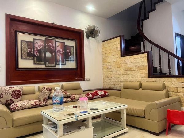 BÁN NHÀ ĐƯỜNG NGÔ GIA TỰ 38M2 - 4 TẦNG - MẶT TIỀN 5.6M - GIÁ 7 TỶ