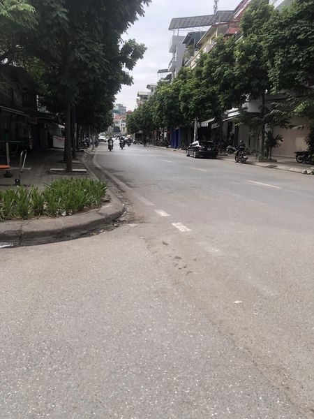 BÁN NHÀ NGÕ 56 THẠCH CẦU LONG BIÊN 82M2 - MẶT TIỀN 5.1M - GIÁ 3.05 TỶ