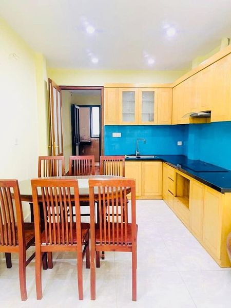 BÁN NHÀ NGÕ 93 CHU HUY MÂN LONG BIÊN 50M2 - 5 TẦNG - MẶT TIỀN 5M - GIÁ 5.98 tỷ