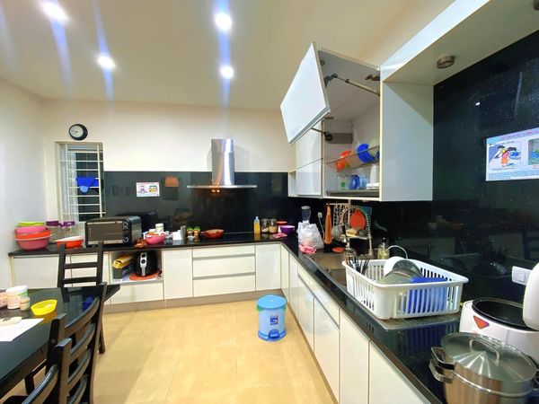 BÁN NHÀ NGÕ 194 THANH AM LONG BIÊN 84M2 - 4 TẦNG - MẶT TIỀN 6.4M - GIÁ 7.69 tỷ