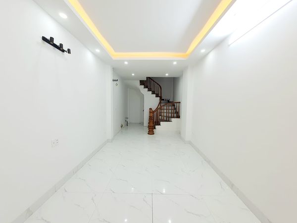 BÁN NHÀ NGÕ 165 THANH AM LONG BIÊN 69M2 - 4 TẦNG - MẶT TIỀN 4.2M - GIÁ 7.26 tỷ