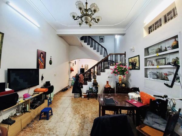 BÁN NHÀ NGÕ 29 CHU HUY MÂN LONG BIÊN 51M2 - 5 TẦNG - MẶT TIỀN 4M - GIÁ 5.97 tỷ