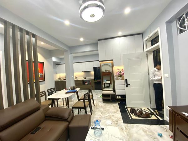 BÁN NHÀ NGÕ 134 TÂN THỤY LONG BIÊN 56M2 - 5 TẦNG - MẶT TIỀN 5M - GIÁ 3.92 TỶ