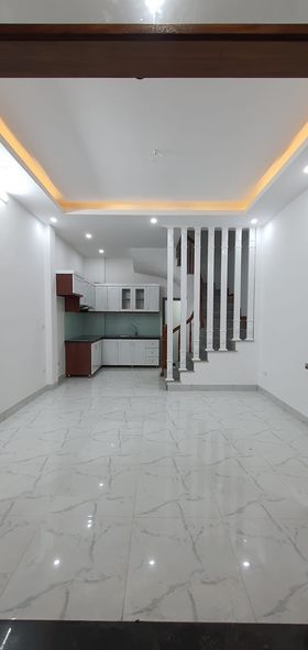 NHÀ LONG BIÊN - 6TẦNG THANG MÁY-GẦN TRUNG TÂM THƯƠNG MẠI EAON MAILL -NGÕ THÔNG THOÁNG Ô.TÔ VÀO NHÀ