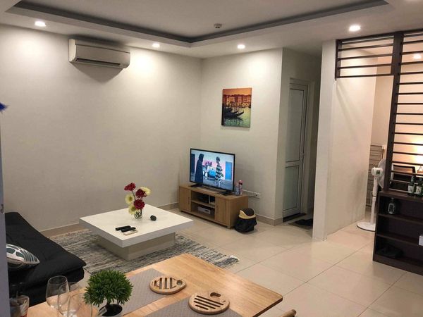 BÁN NHÀ NGÕ 53 ĐỨC GIANG LONG BIÊN 36M2 - 5 TẦNG - MẶT TIỀN 5.5M - GIÁ 4.18 TỶ