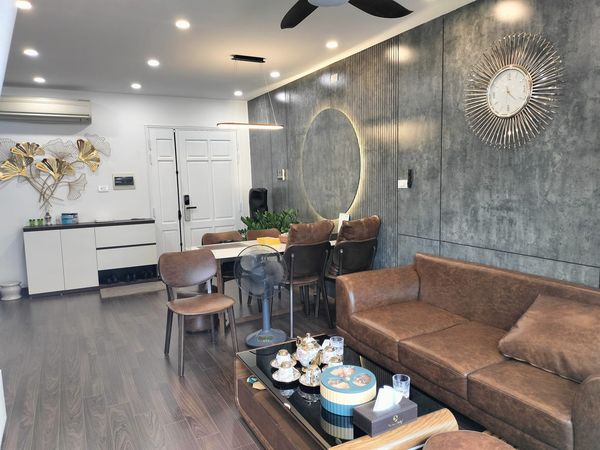 BÁN NHÀ NGÕ 987 NGÔ GIA TỰ LONG BIÊN 56M - 4 TẦNG - MẶT TIỀN 4.8M- GIÁ 7 TỶ