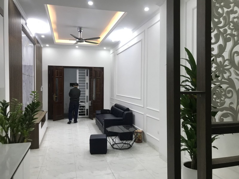 Bán nhà Thọ Lão Hai Bà Trưng 35m2 x 5tầng, MT 3.5m giá 5.15 tỷ