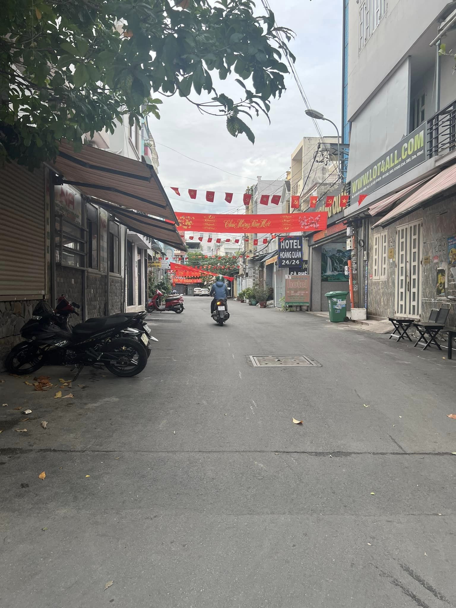 Bán Nhà thích hợp làm Văn Phòng, Nguyễn Văn Lượng, Hẻm 10m, 79,6m2 - Chỉ 8,2 Tỷ