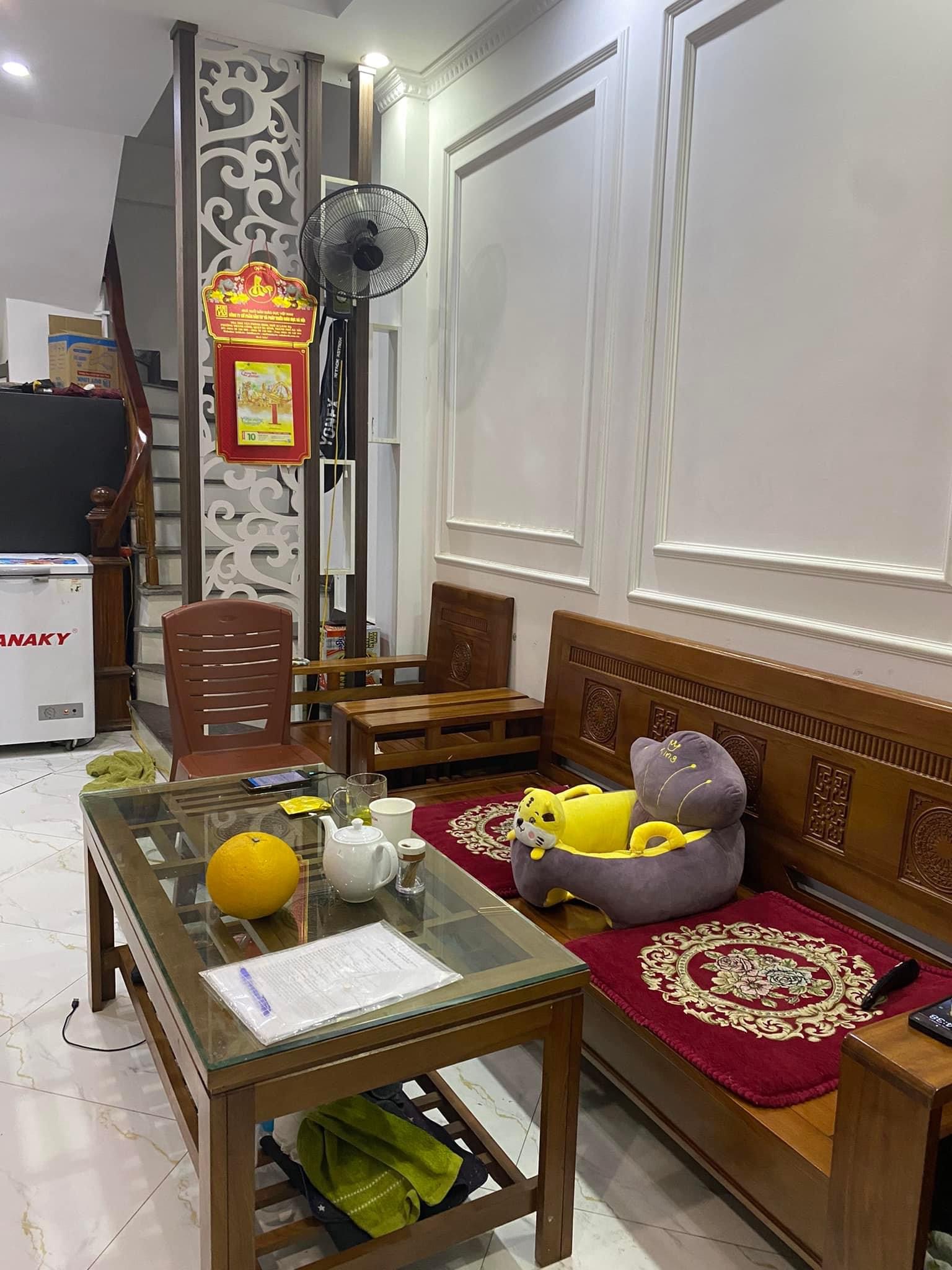 BÁN NHÀ PHỐ ĐỊNH CÔNG THƯỢNG HOÀNG MAI 36m, GIÁ 4tỷ, 5 TẦNG