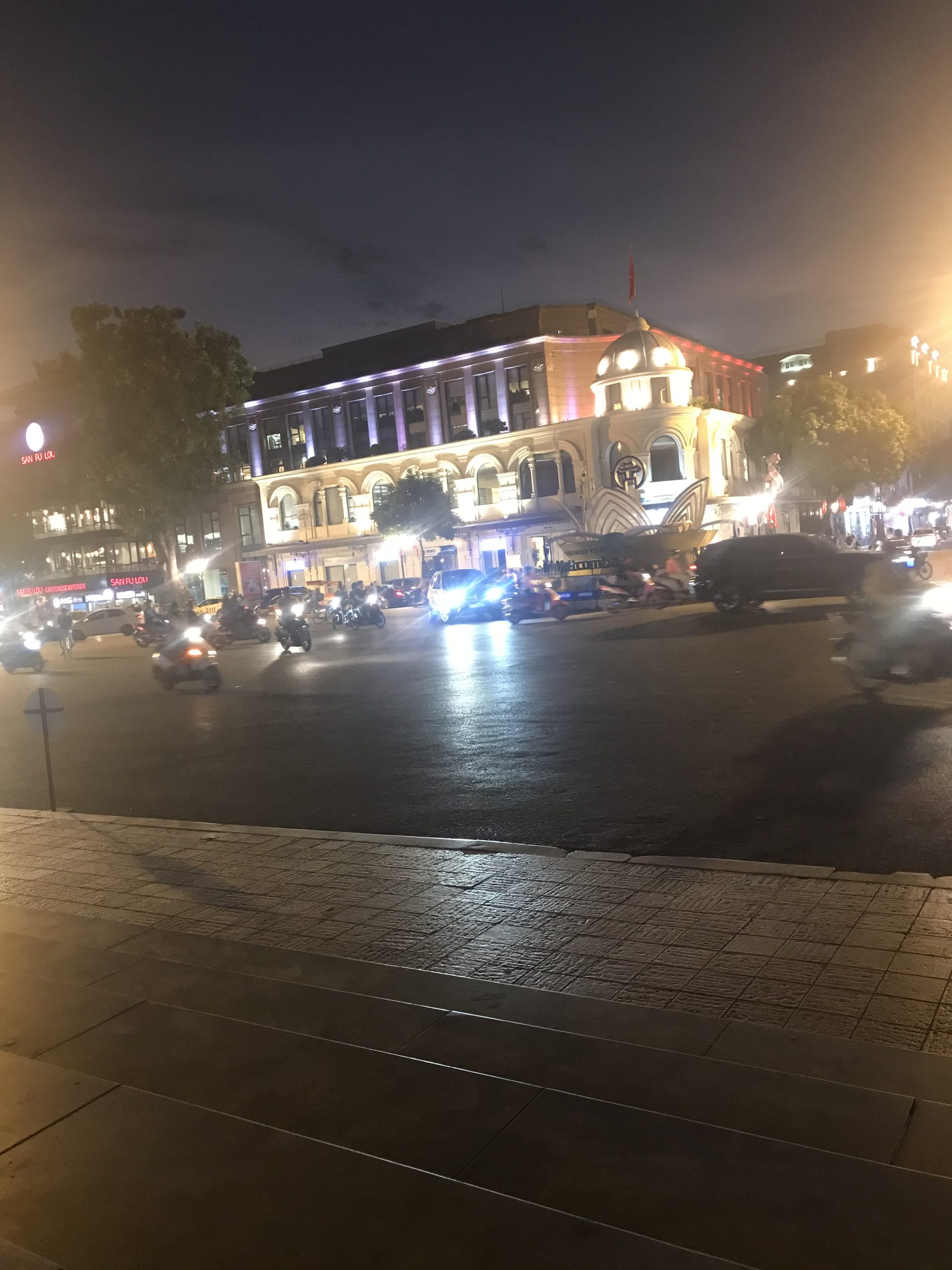 Cần bán gấp nhà phố Trung Kính -cầu giấy, 50m2, 4 tầng,mặt tiền 3,7m nhỉnh 6tỷ.