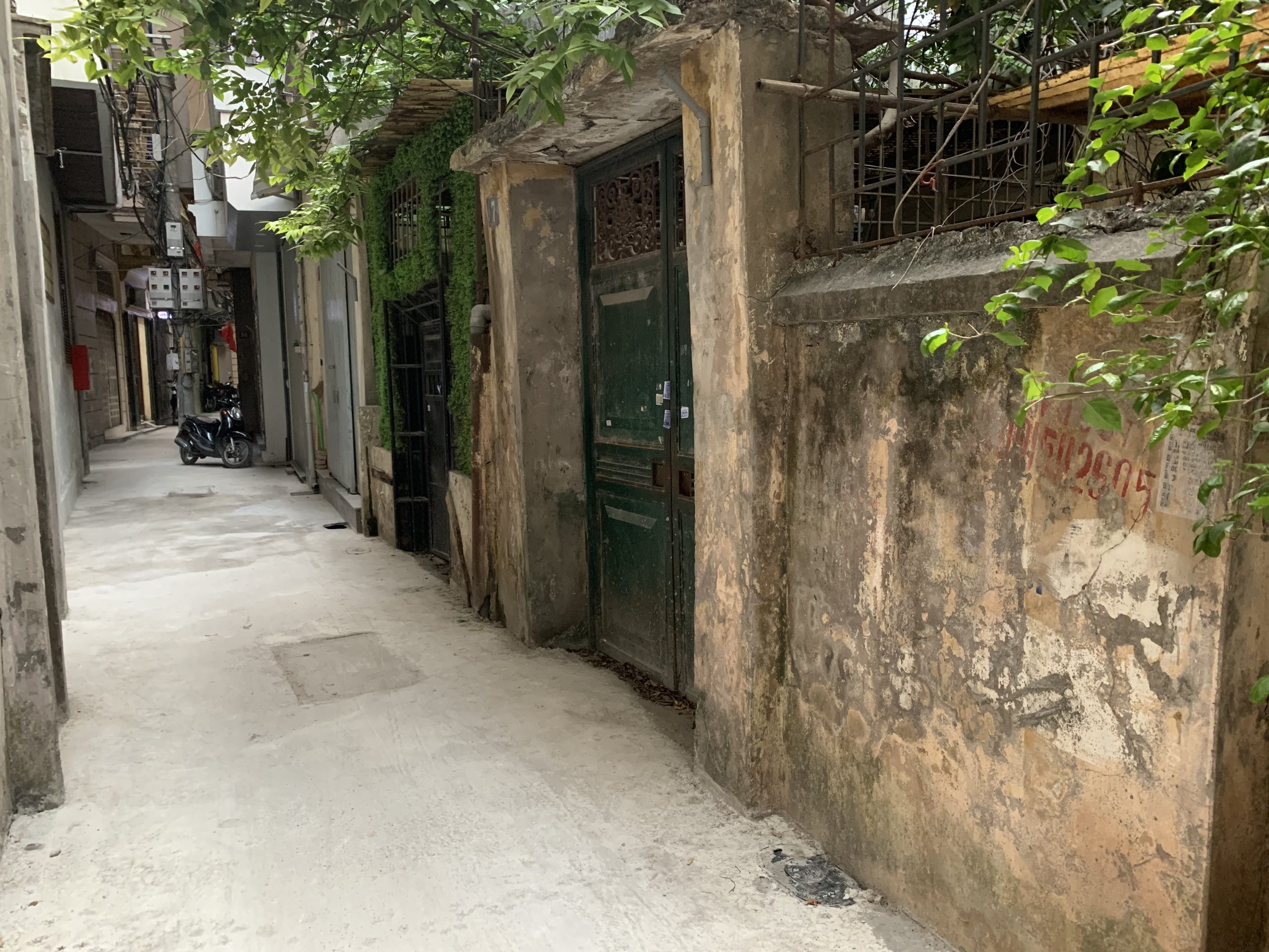 Cực Hiếm! 208m2 MT 7.6m Đất Phố Thái Hà. Cách Phố 100m. Ngõ Rộng 3m. Đầu Tư Xây Toà Nhà Căn Hộ Dịch Vụ Cực Đẹp. Giá Tốt