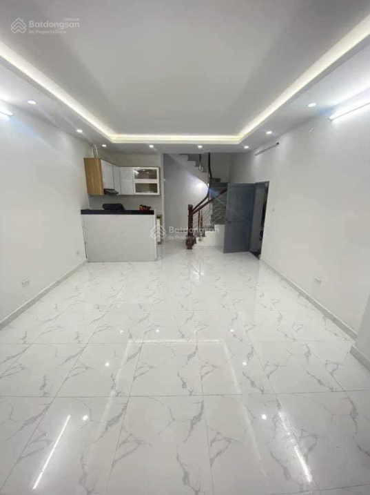 BÁN NHÀ ĐỐNG ĐA, MẶT NGÕ THÔNG KINH DOANH, NHÀ MỚI FULL NỘI THẤT Ở NGAY.