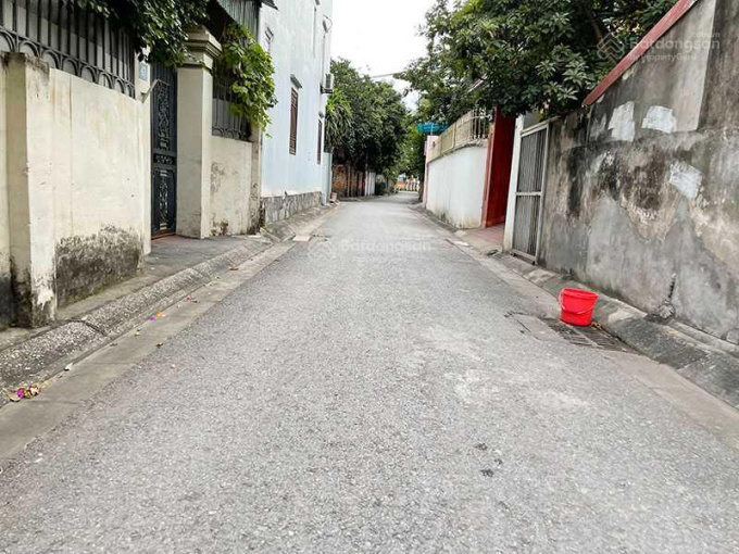 BÁC RUỘT TÔI CẦN BÁN NGAY ĐẤT GIANG BIÊN, LONG BIÊN, Ô TÔ TRÁNH: 79,5M, HƠN 6TỶ,