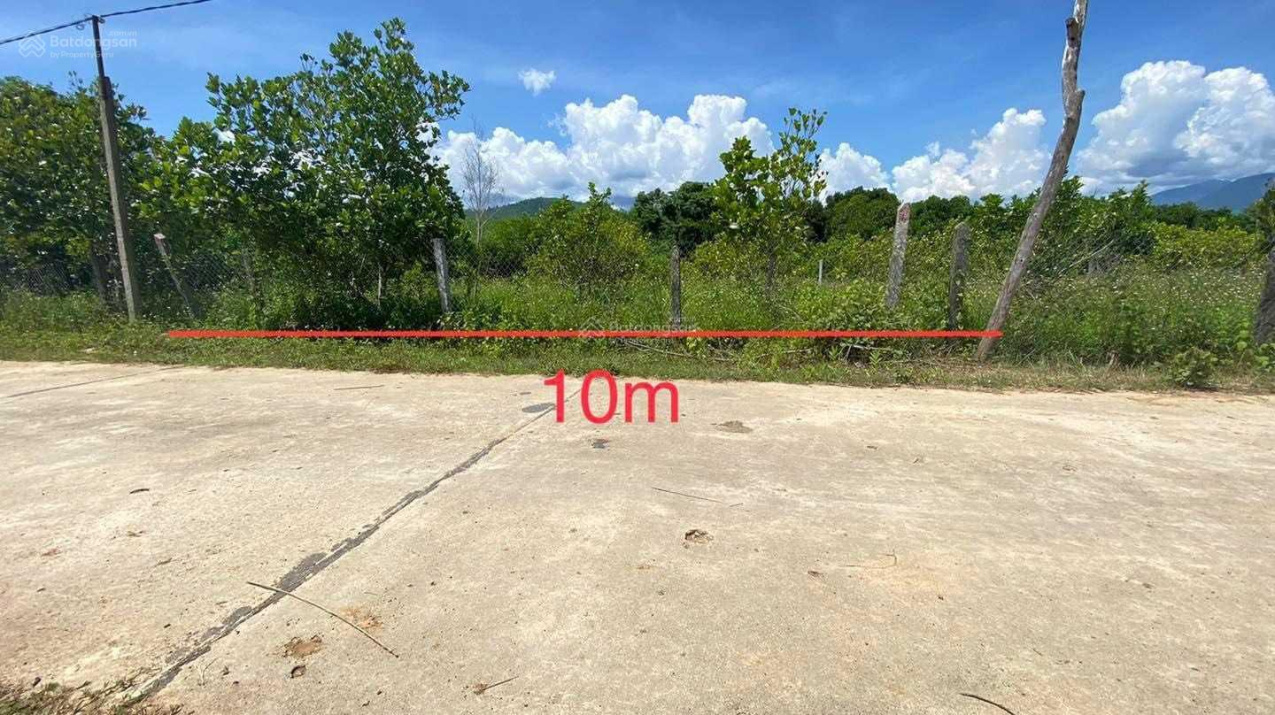 Bán 10m ngang đất Hương lộ 62 sau lưng KCN Sông Cầu Khánh Vĩnh chỉ 790triệu