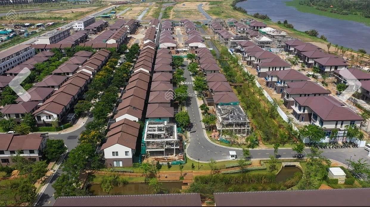 Bán biệt thự đơn lập Rivera 2 nhận nhà quý 3/2022 dự án Waterpoint