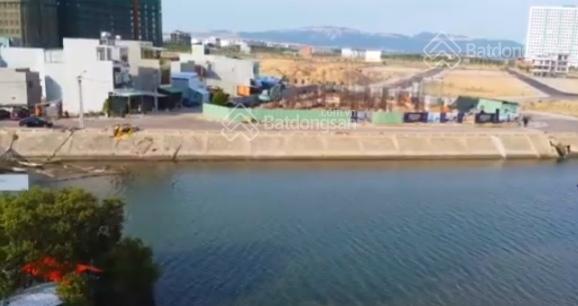 Bán đất khu đê đông Nhơn Bình, Quy Nhơn. Diện tích đa dạng, vị trí cực đẹp, giá tốt nhất