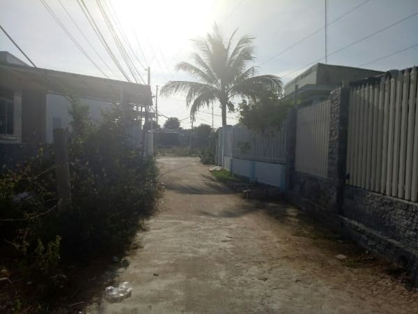 Ban-dat-thon-Nhu-Xuan-xa-Vinh-Phuong-Nha-Trang