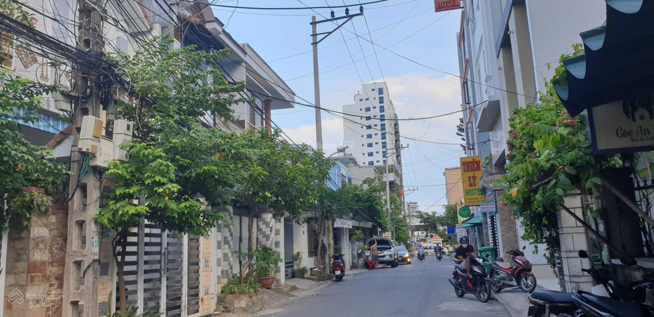 Bán lô MT Thủ Khoa Huân gần Nguyễn Văn Thoại cách biển 400m, giá rẻ