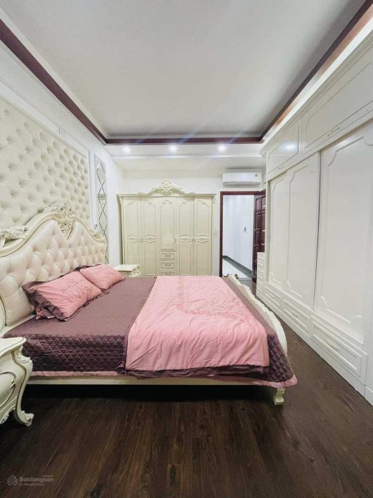 Bán nhà Đền Lừ: 42m x5T, ô tô 7 chỗ , kinh doanh 7,98 tỷ