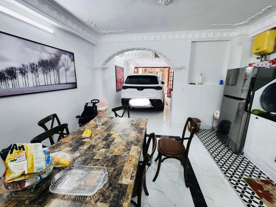 Bán nhà Phú Đô, 60m2, lô góc, kinh doanh MT 5m, giá 8,89 tỷ