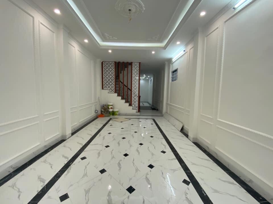 Bán nhà Quận Hoàng Mai 45m2*5T, Ô TÔ TRÁNH 10M, NGÕ NÔNG THÔNG THOÁNG, TIỆN ÍCH BẠT NGÀN