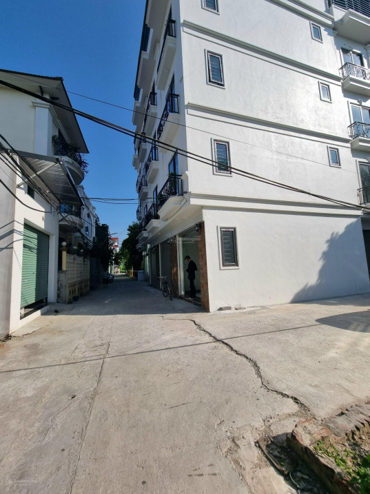 Bán nhà Ỷ La - Dương Nội. Thiết kế 4Tx35m2 gần đường ô tô . Giá chỉ từ 2 tỷ . LH 0961 418 282