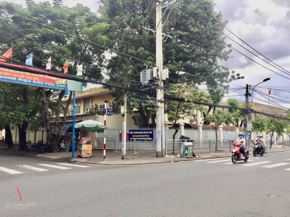 Bán nhà biệt thự đường số sát Lâm Văn Bền, Q7 DT khủng 475m2. Chỉ 47 tỷ chưa thương lượng