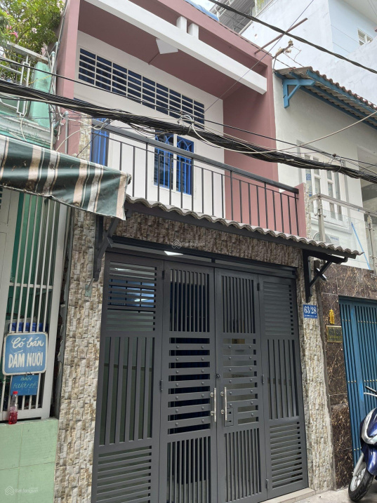 Bán nhà đẹp hẻm thông gần đường Âu Dương Lân an ninh sạch đẹp - khu phố văn hóa