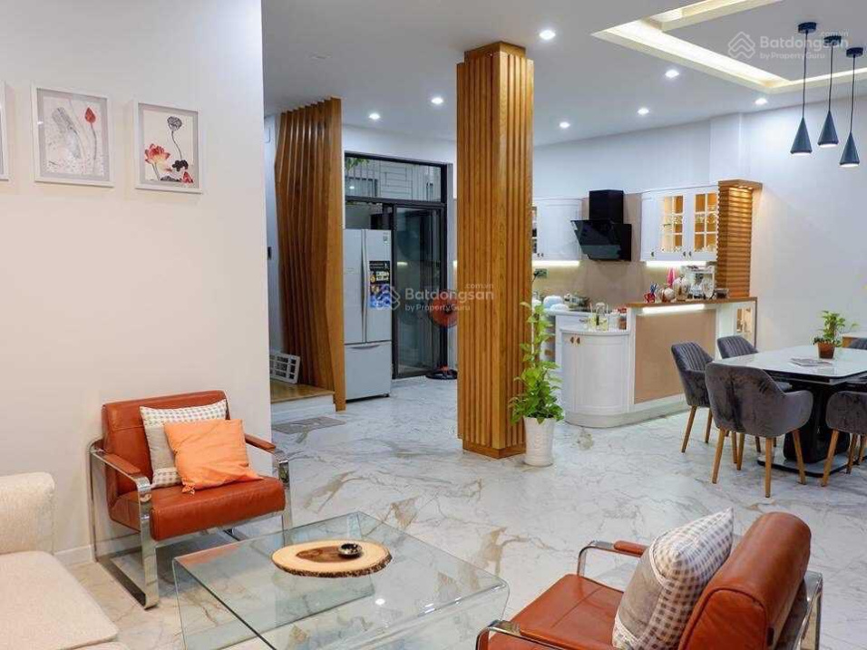 Bán nhà hẻm 4m đường Cách Mạng Tháng Tám, Quận 10. DT: 7x22m, nhà tiện XD mới giá 16.5 tỷ TL