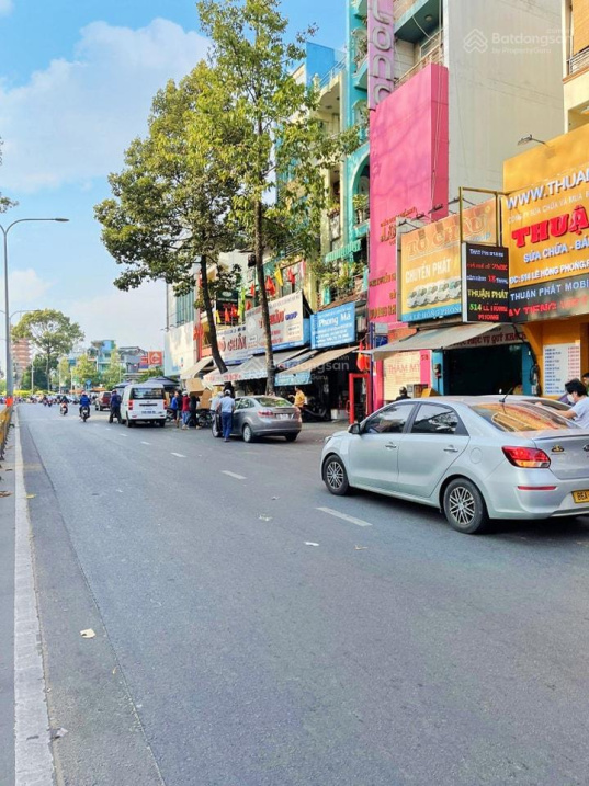 Bán nhà hẻm xe hơi Quận 10, Phường 1, Lê Hồng Phong, 6 tầng 56m2