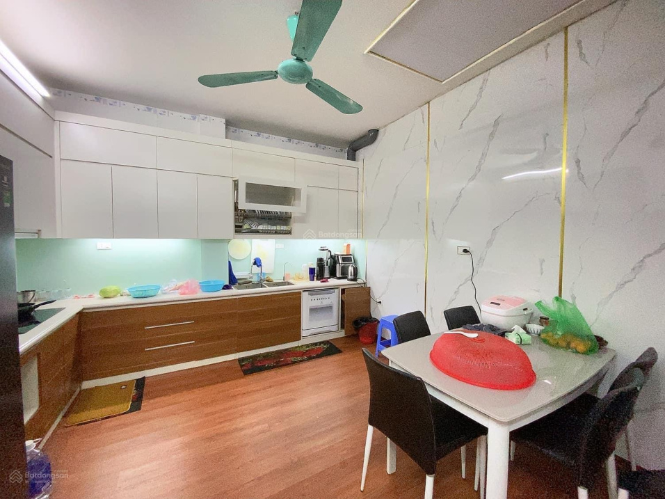 Bán nhà khu dịch vụ Kiến Hưng, Hà Đông 5 tầng kd sầm uất 50m2, giá 7.2 tỷ