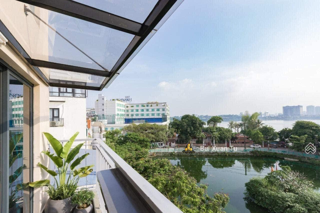 Bán nhà mặt phố Yên Hoa, Tây Hồ nhà dân xây, KCBT, ô tô, kinh doanh khách sạn, thang máy, cực hiếm