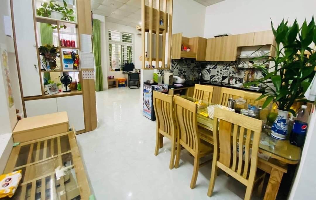 SỐC!!! NHÀ MẶT TIỀN HÒA XUÂN ĐƯỜNG 7m5 LỀ 3M CHỈ 3.25 TỶ CẬN CÔNG VIÊN, BỆNH VIỆN