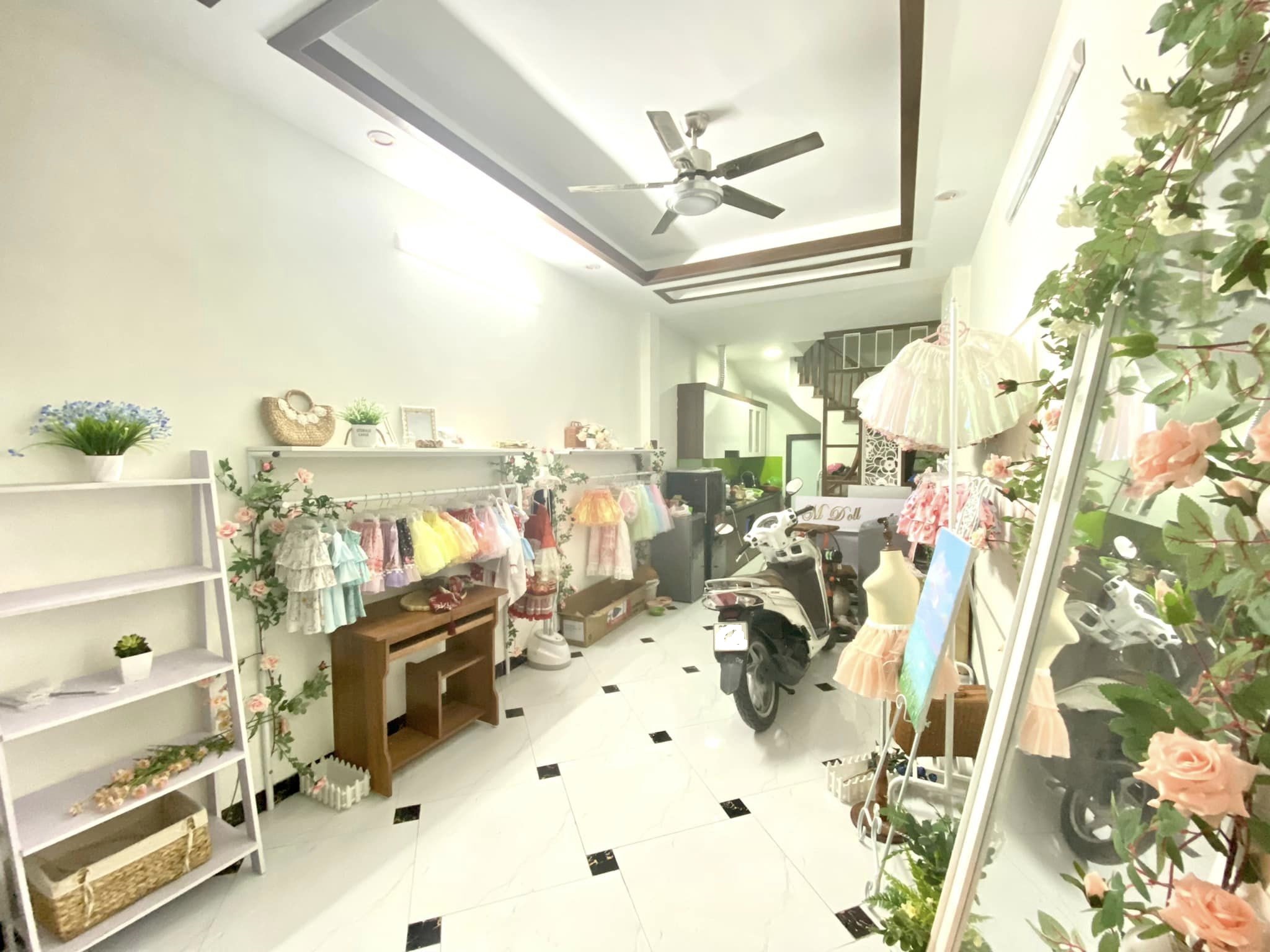 Bán nhà phố Nam Dư 35m2*5T, MẶT NGÕ, Ô TÔ ĐỖ TRÁNH TRƯỚC NHÀ, KINH DOANH ĐỈNH