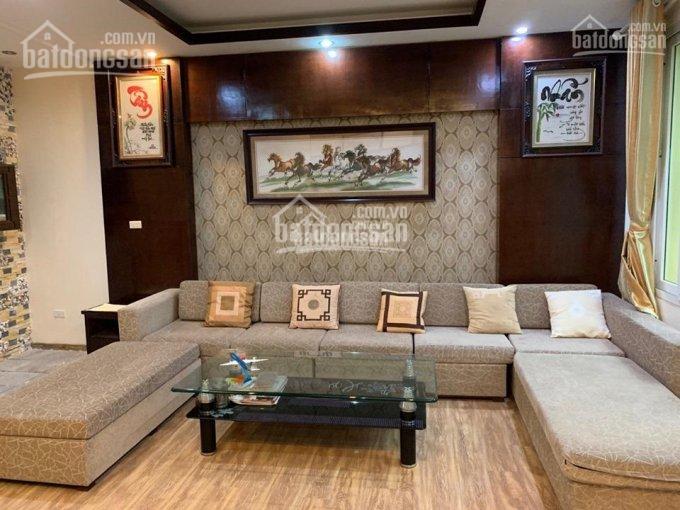 Bán nhà riêng 185 Đặng Tiến Đông ôtô đỗ cửa, 40m2 x 5T, 6.5 tỷ, LH 0904 556 956, miễn trung gian