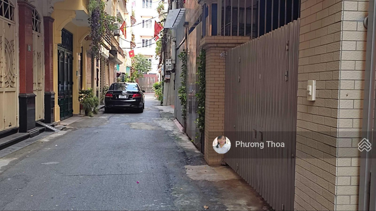 Bán nhà riêng Trần Quốc Hoàn phân lô, vỉa hè. Diện tích 50m2