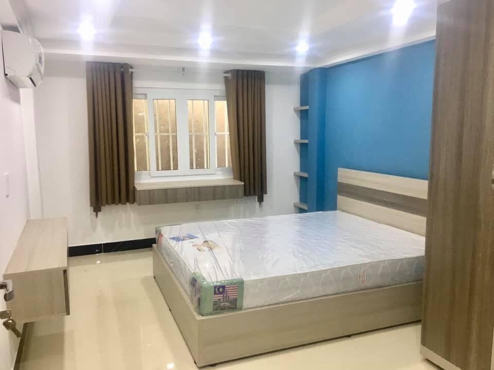 Nhà MT KD ĐS Tân Quy, Quận7,DT74m2,4PN,chỉ 12 tỷ hơn xíu