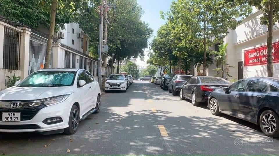 CC Cần bán gấp nhà trong Lê Thị Hồng thu nhập 75 triệu/1 tháng. Dt: 8,6*26m . Gía 22,8 tỷ TL