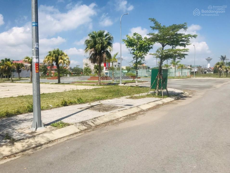 CC bán rẻ 140m2 đất mặt tiền đường nhựa 7,5m ngay quảng trường trung tâm thị trấn Mộ Đức Quảng Ngãi