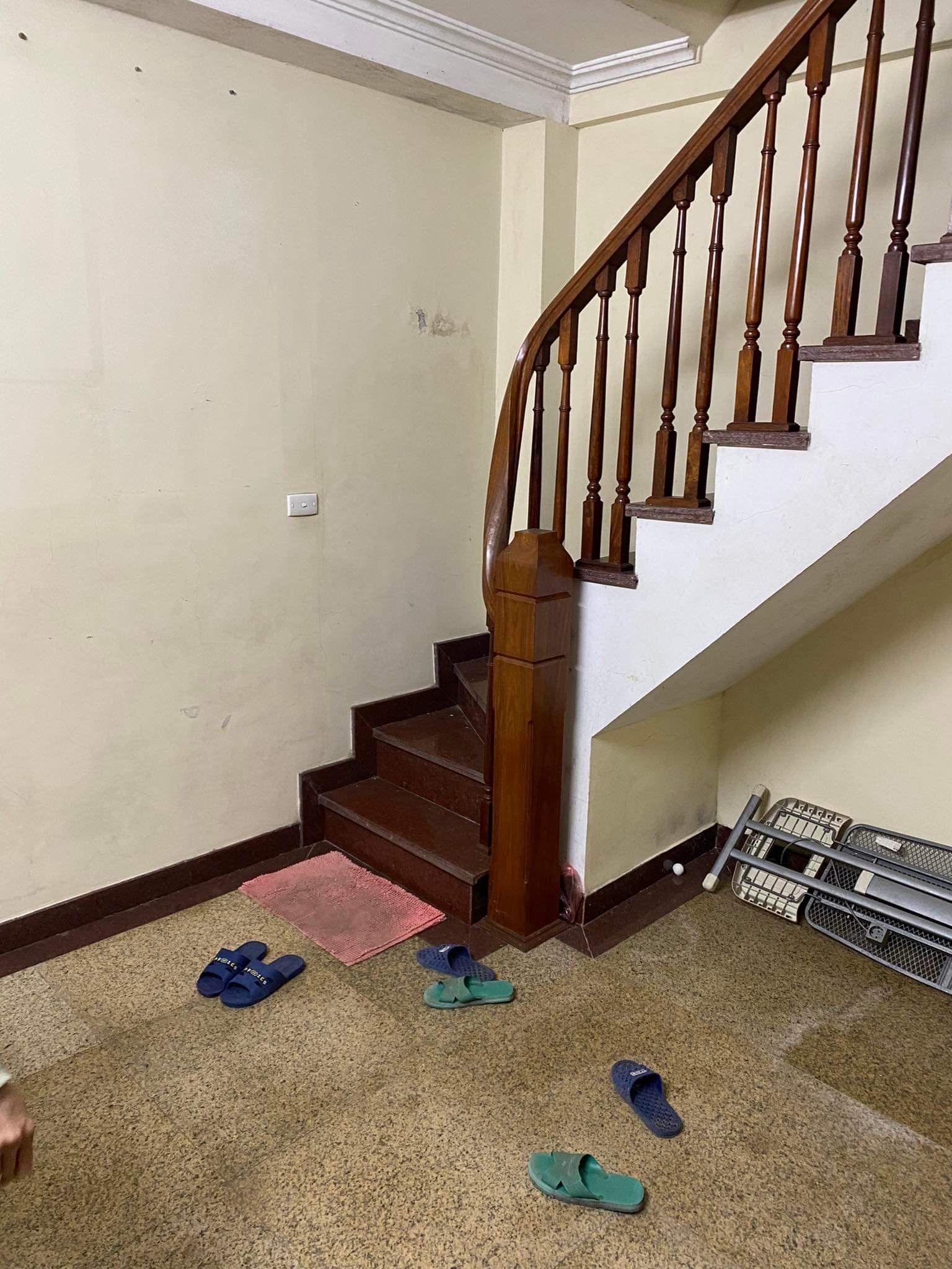 Phố cổ Thuốc bắc-hàng siêu hiếm-cách mặt phố 10m-5tầng nhỏ xinh-kinh doanh online tốt