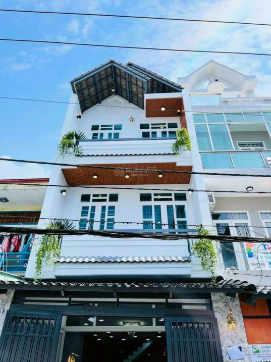 Cần Bán Nhà 3 Lầu (4,1x20) Mặt Tiền KINH DOANH - thông đường Hiệp Bình Thủ Đức
