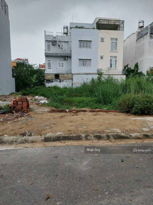 Cần bán gấp lô đất đường Nguyễn Thái Học, Phường 1, TP. Bạc Liêu. DT 120m2/750tr, SHR, Full thổ cư