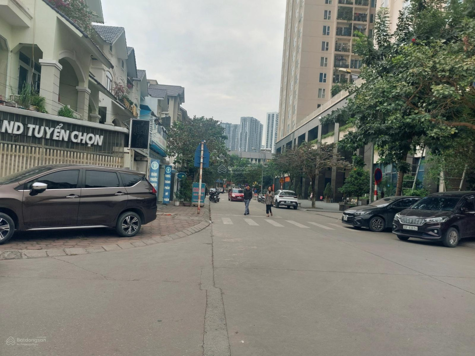 Cần bán giảm 2 tỷ NV24 Geleximco A đường 3 ô tô tránh ngay cổng Sudico Nam An Khánh 0981 158 507