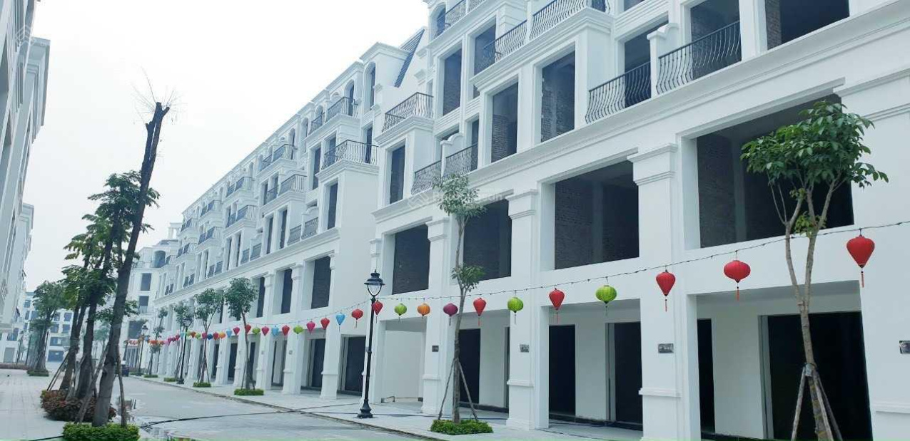 Chính chủ bán căn liền kề 19 hướng Đông Nam, xây 5 tầng thiết kế mới, giá thương lượng