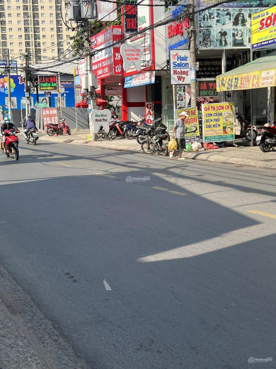 Chính chủ bán gấp nhà hẻm 5m Trường Chinh, DT 4.6x25m, 3 tầng giá 6.3tỷ TL