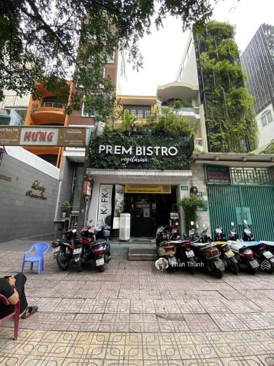 Chính chủ bán nhà 109 Nguyễn Hậu, Tân Phú. DT: 4x17m, vị trí đẹp nay cần tiền nên bán giá 9.8 tỷ TL