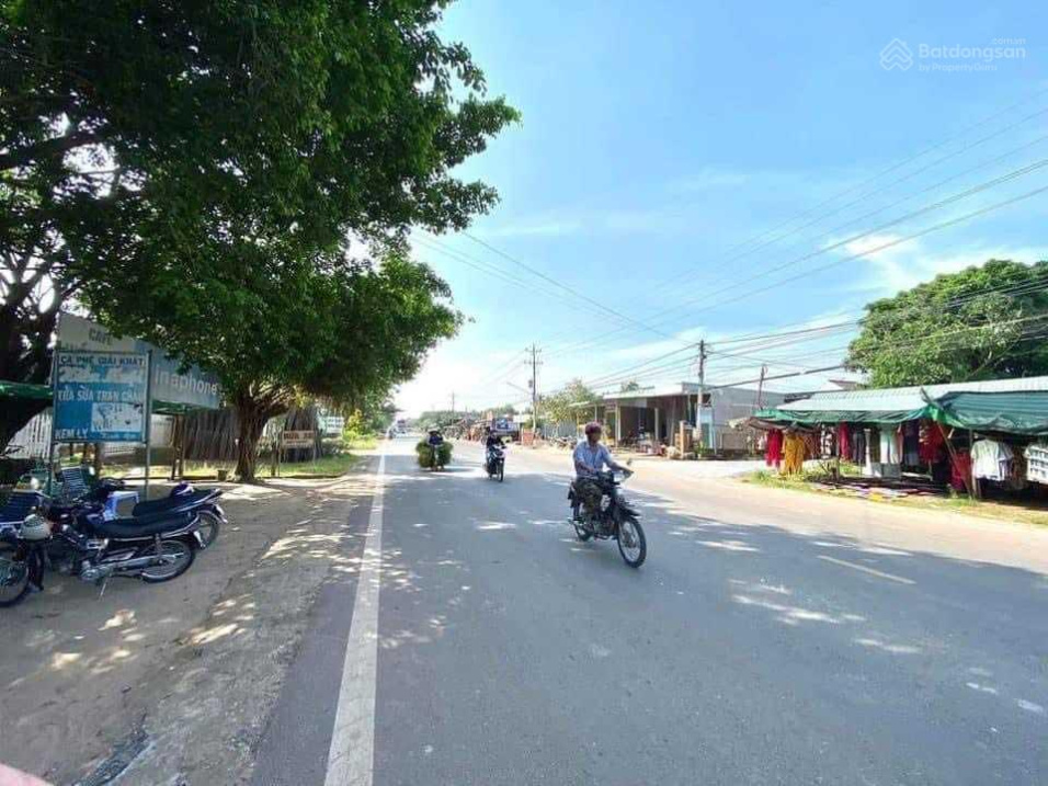 Chính chủ cần bán 5x25m đất thổ cư MT gần chợ, trường học, chỉ 2 phút, giá 380 triệu SHR