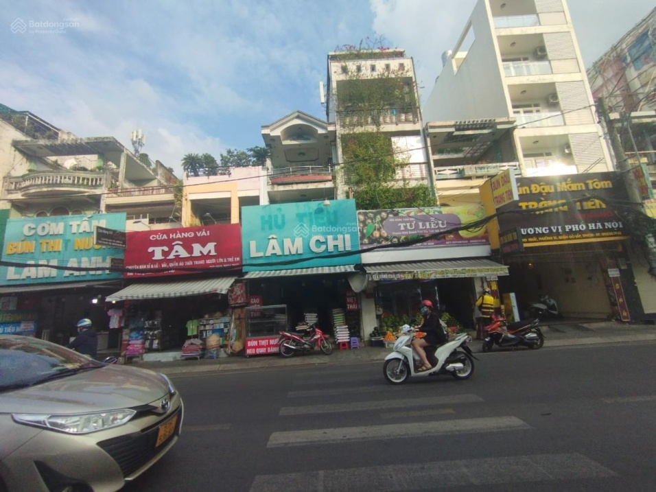 Chủ cần bán gấp gấp MT Thống Nhất, P11. DT: 4*25m. 1 lầu. Giá: 12.9 tỷ bớt lộc