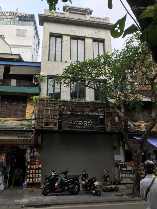 Cực hiếm - bán nhà mặt phố Đinh Tiên Hoàng, Hoàn Kiếm - 2 mặt phố - 107m2 - 3 tầng - mặt tiền 4,4m